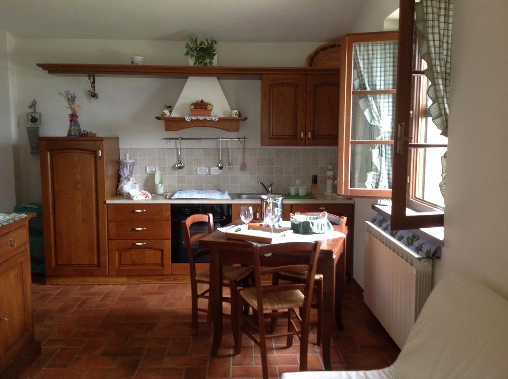 Agriturismo Il Canto Della Gallina Hotel Villastrada  Luaran gambar